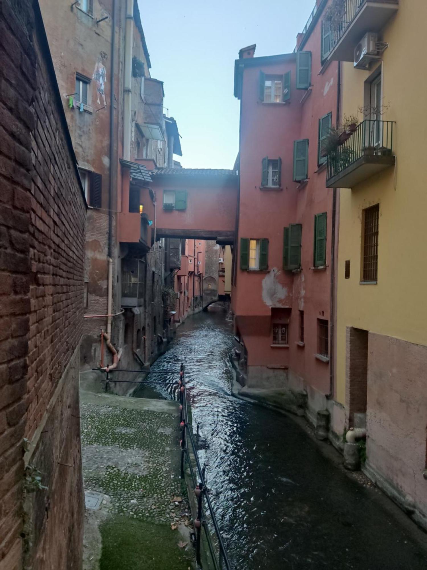 Appartement A Quattro Passi à Bologne Extérieur photo